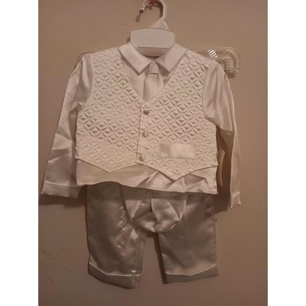 JCPenney Christening 3piece Suit, Infant Boys 24 Months, Silky, White, NWT